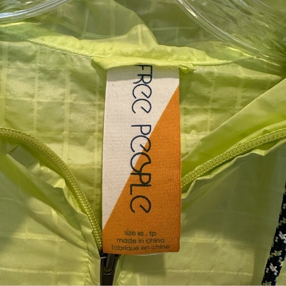 Free People Hooded Packable Windbreaker Jacket Neon Yellow Size Extra Small XS - Picture 4 of 4